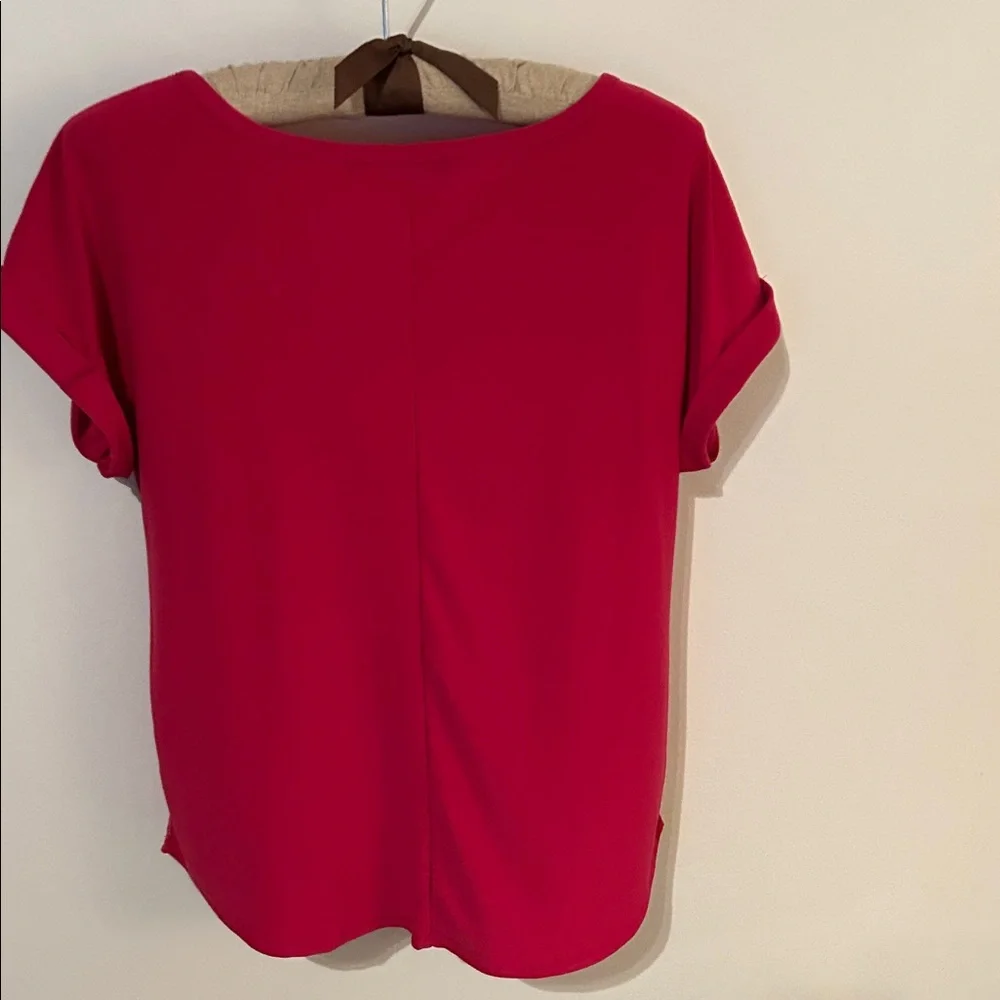 Stylish Red Blouse with Sequin Shoulder Details - Picture 4 of 4